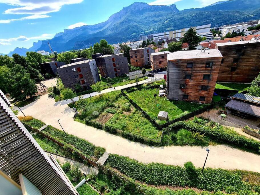 Grand Appartement Avec Vue Magnifique - Vercors - Une Experience Unique - Wifi Gratuit Grenoble Zewnętrze zdjęcie